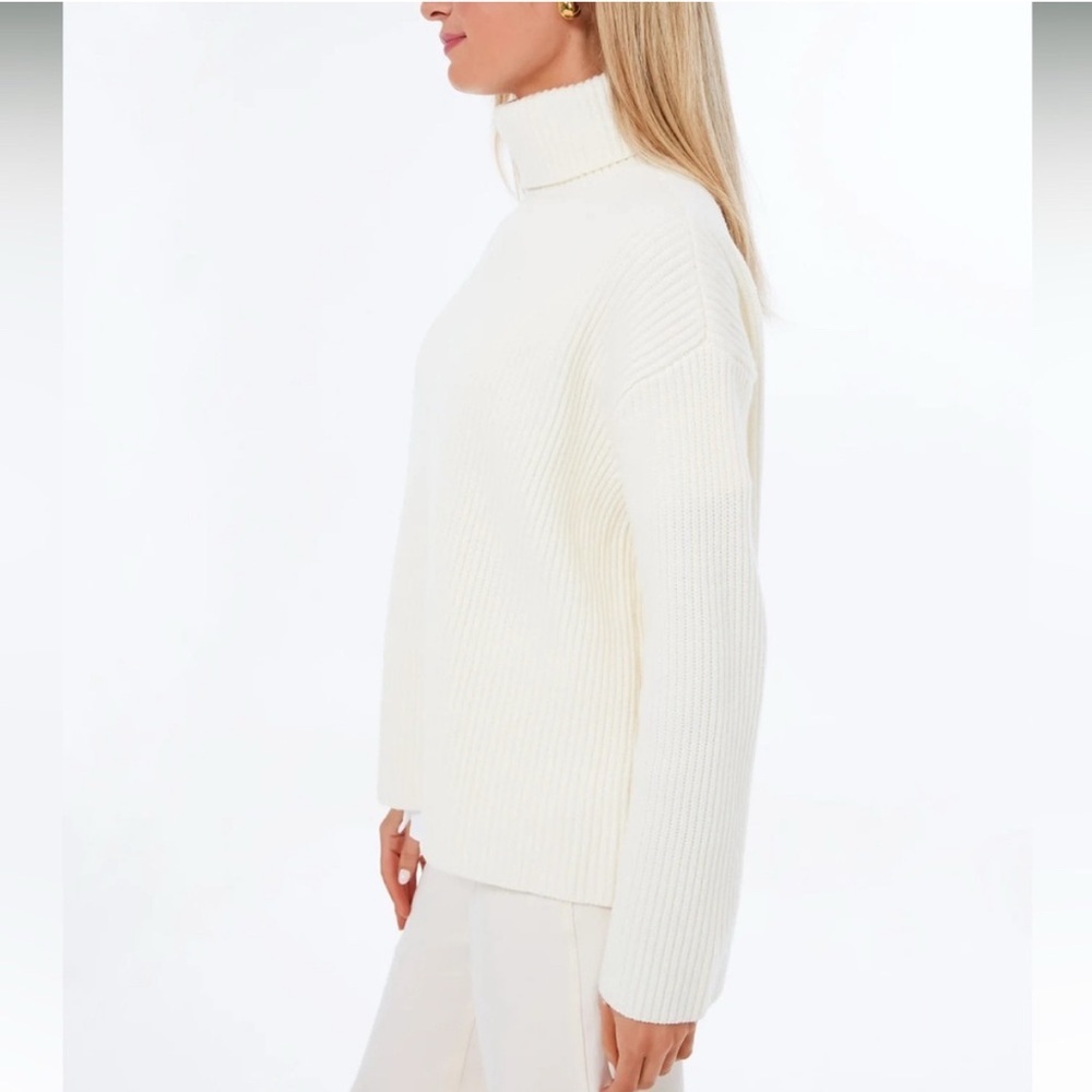 Tuckernuck Laurel Turtleneck Sweater Ivory Wool Bell Sleeves Large Classic